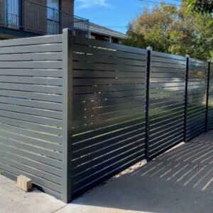 Gallery - Aluminum Horizontal Slat Fence