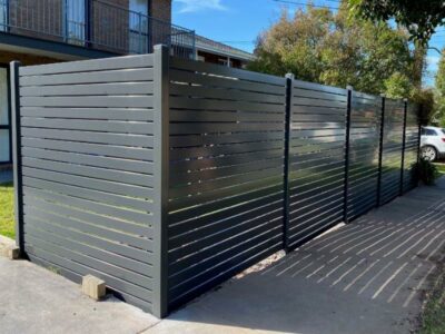 Options - Aluminum Horizontal Slat Fence : Modern Horizontal Fencing