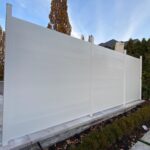 white aluminum horizontal privacy fence